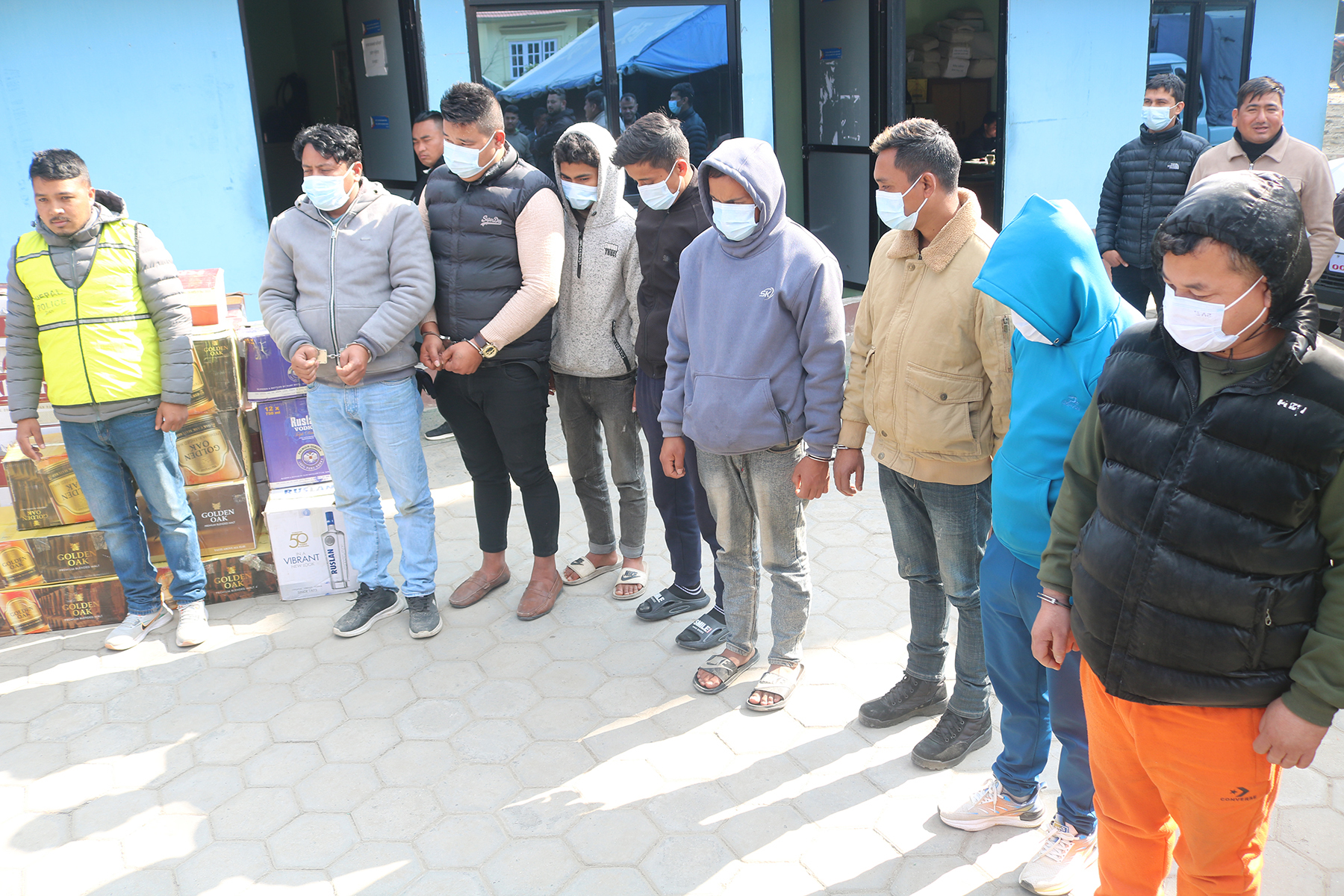 नक्कली मदिरा उत्पादन र बिक्री गर्ने सार्वजनिक