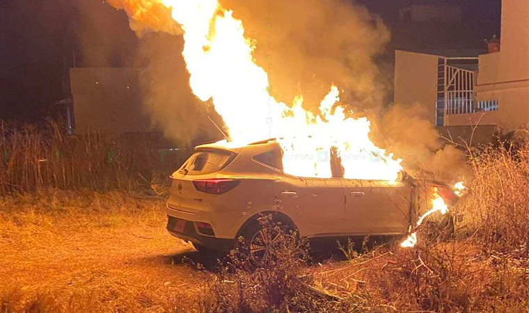 चार्जिङका क्रममा एमजी जेडएस ईभीमा आगलागी, गाडी जलेर नष्ट भएको १ सातासम्म घटना गुपचुप
