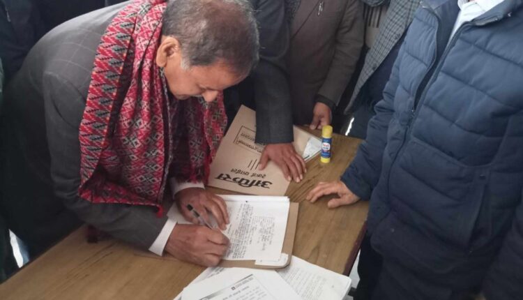कृष्णप्रसाद सिटौलाले गरे मनोनयन दर्ता