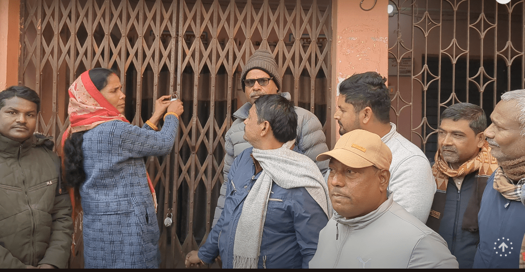 उपमेयरकै अगुवाइमा नगरपालिकामा तालाबन्दी