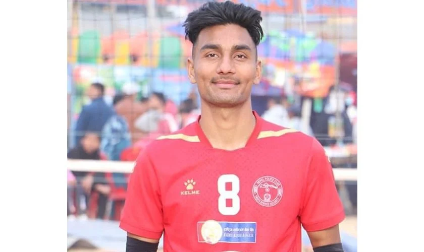 ३४ औँ राष्ट्रिय भलिबलमा रविन चन्द सर्वोत्कृष्ट खेलाडी