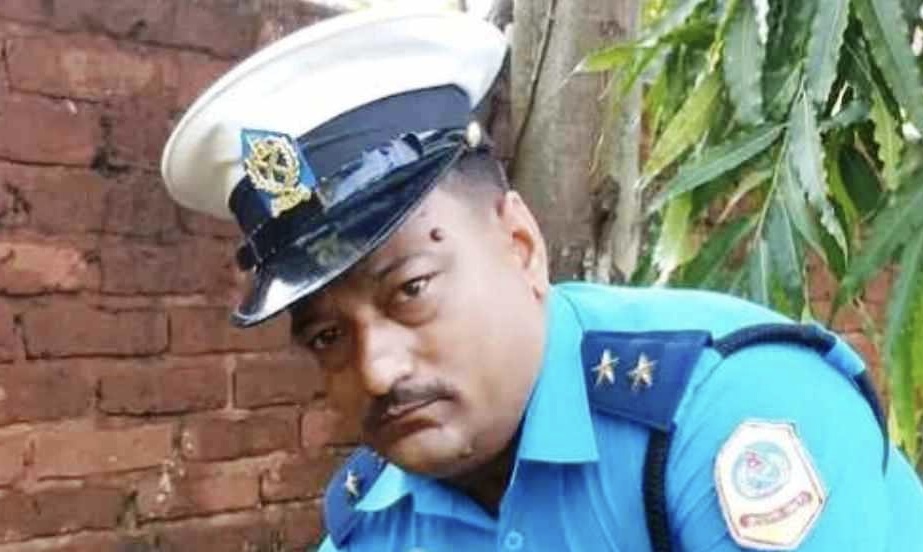 विवादित सई नरिभानले दिए राजीनामा