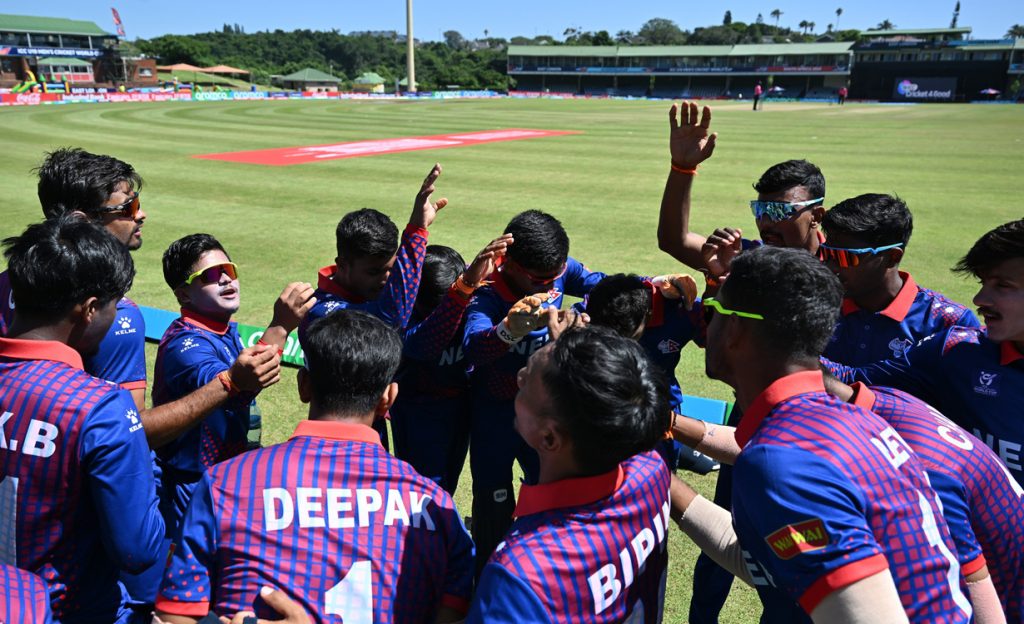 गुलशनलाई लगातार दुई विकेट,आकाशले तोडे ज्याक्सन र रेड्डीको शतकीय साझेदारी
