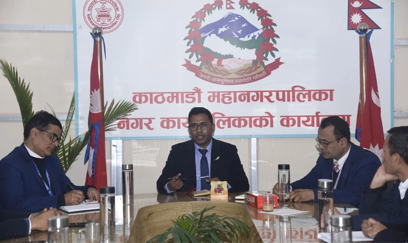 बालेनले रुचाएका प्रमुख प्रशासकीय अधिकृत परियारले काठमाडौँ महानगरमा थाले काम