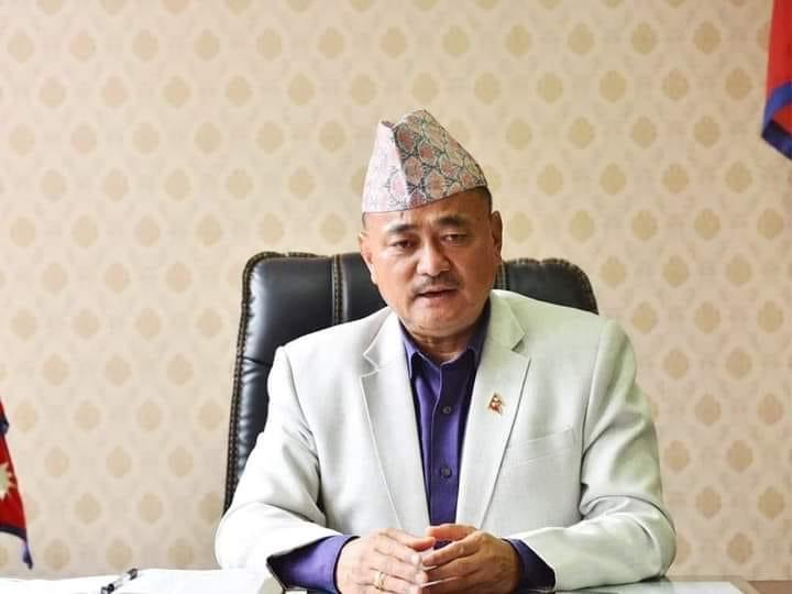नेकपा एमालेका केन्द्रीय सदस्य बशन्तकुमार  नेम्बाङ विरामी