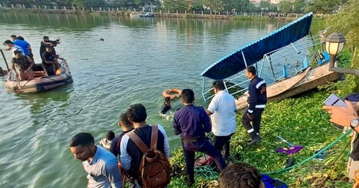 विद्यार्थी र शिक्षक सवार डुंगा पल्टिँदा १६ जनाको मृत्यु