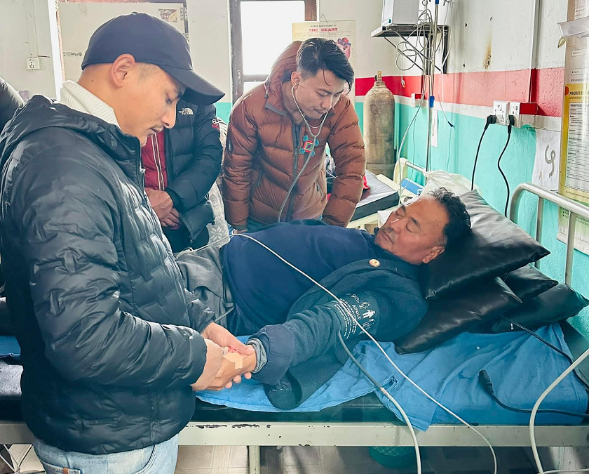 पूर्वमन्त्री नेम्वाङ अस्वस्थ, हेलिकप्टरमार्फत काठमाडौँ ल्याइँदै
