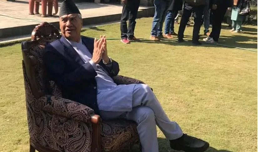 निजी निवास फर्किए देउवा