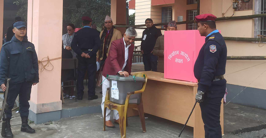 कोशी र मधेशमा मतदान सकियो, १ सांसद र २ पालिका प्रमुखले गरेनन् मतदान
