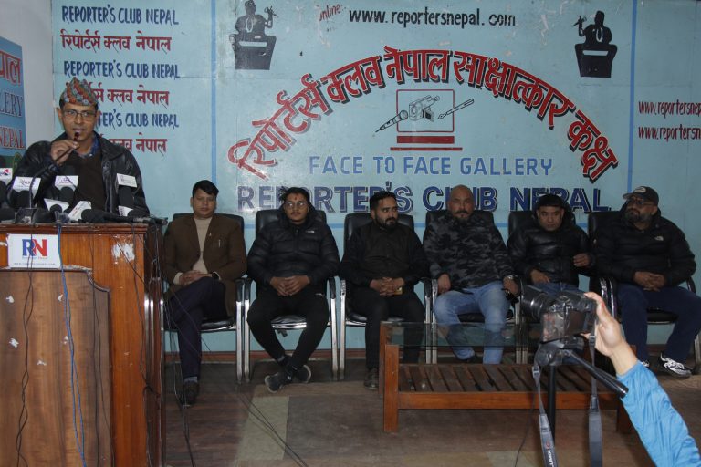 विप्लव नेतृत्वको नेकपाविरुद्ध खनिए राप्रपासम्बद्ध भातृ संगठनहरु, लाञ्छना फिर्ता नलिए खरो रूपमा उत्रिने चेतावनी