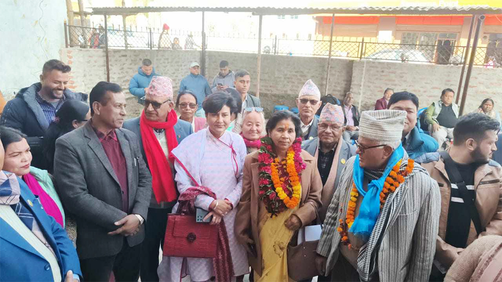 लुम्बिनीमा एमालेको तर्फबाट उम्मेदवारी दर्ता