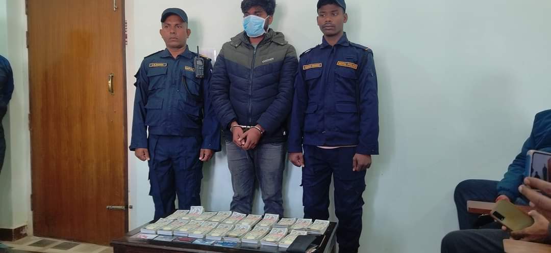 १८ लाख भन्दाबढी नेपाली नक्कली नोट सहित यादव पक्राउ