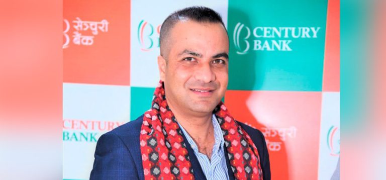 सेन्चुरी बैंकका तत्कालीन सीईओ मनोज न्यौपाने पक्राउ