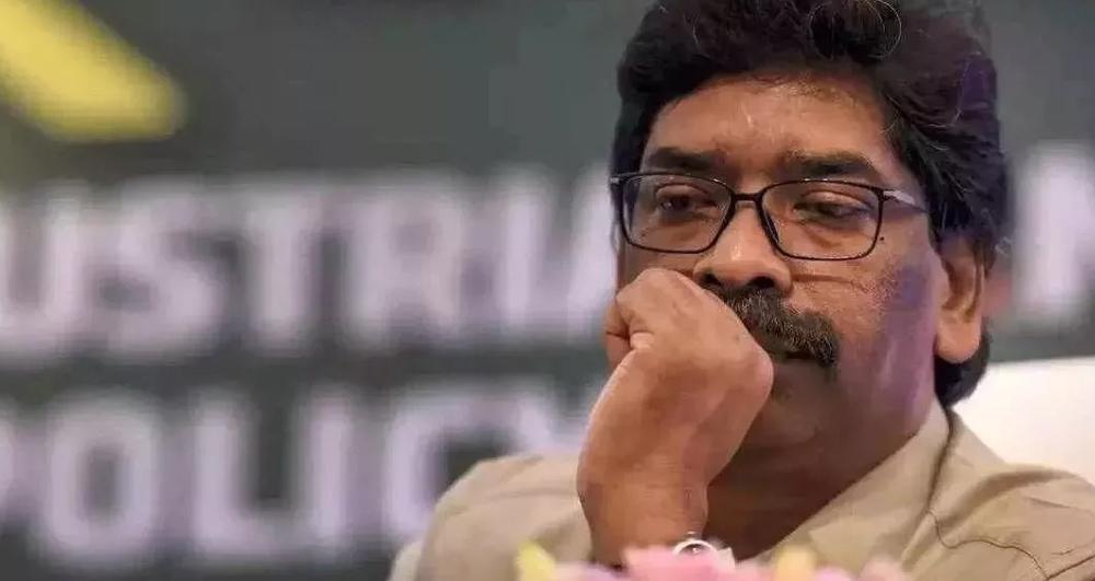 मुख्यमन्त्री सोरेन पक्राउ