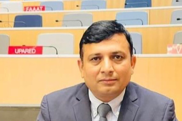 हटाइए त्रिभुवन अन्तर्राष्ट्रिय विमानस्थल भन्सार प्रमुखबाट पाण्डेलाई