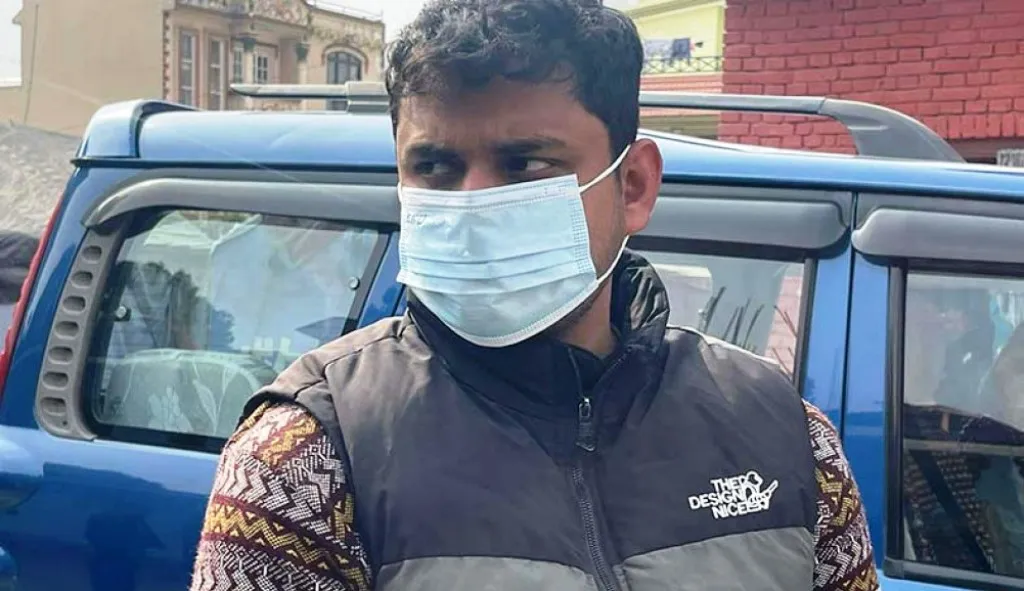 डेढ अर्ब ठगीका आरोपित शाह पाथीभरा दर्शन गरेर फर्किदै गर्दा समातिए