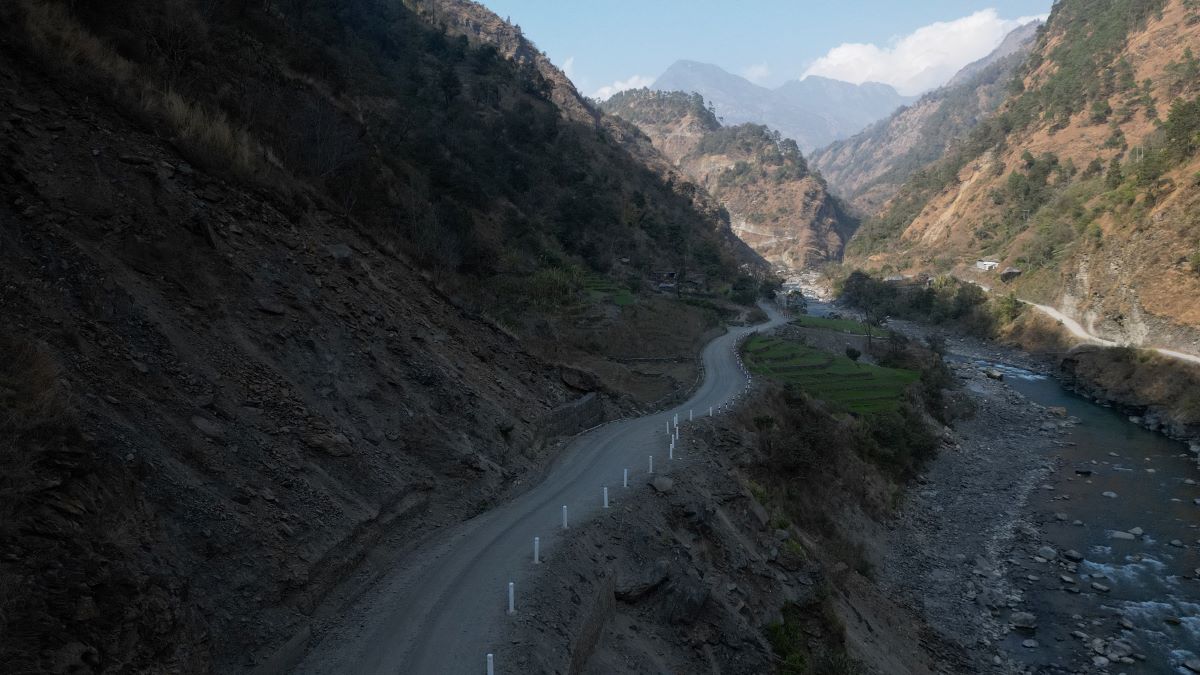 अब १५ मिनेटमै पुगिन्छ दरवाङबाट धारापानी!