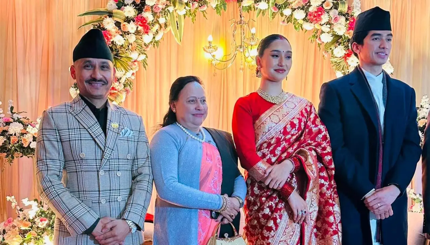 नेतृ दुर्गा पौडेल सासू बितेको ४ दिनमै बिहे पार्टीमा सहभागी भएपछि