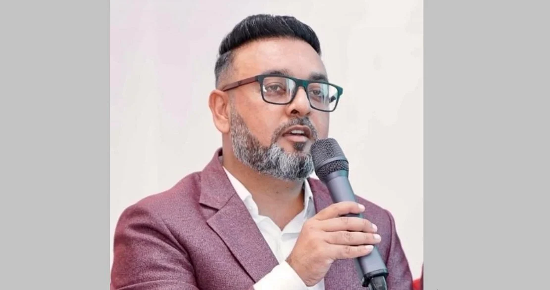 पोखराका वडाध्यक्षको आक्रोश : मेयरको बानीले अपमानित हुनुपर्‍यो