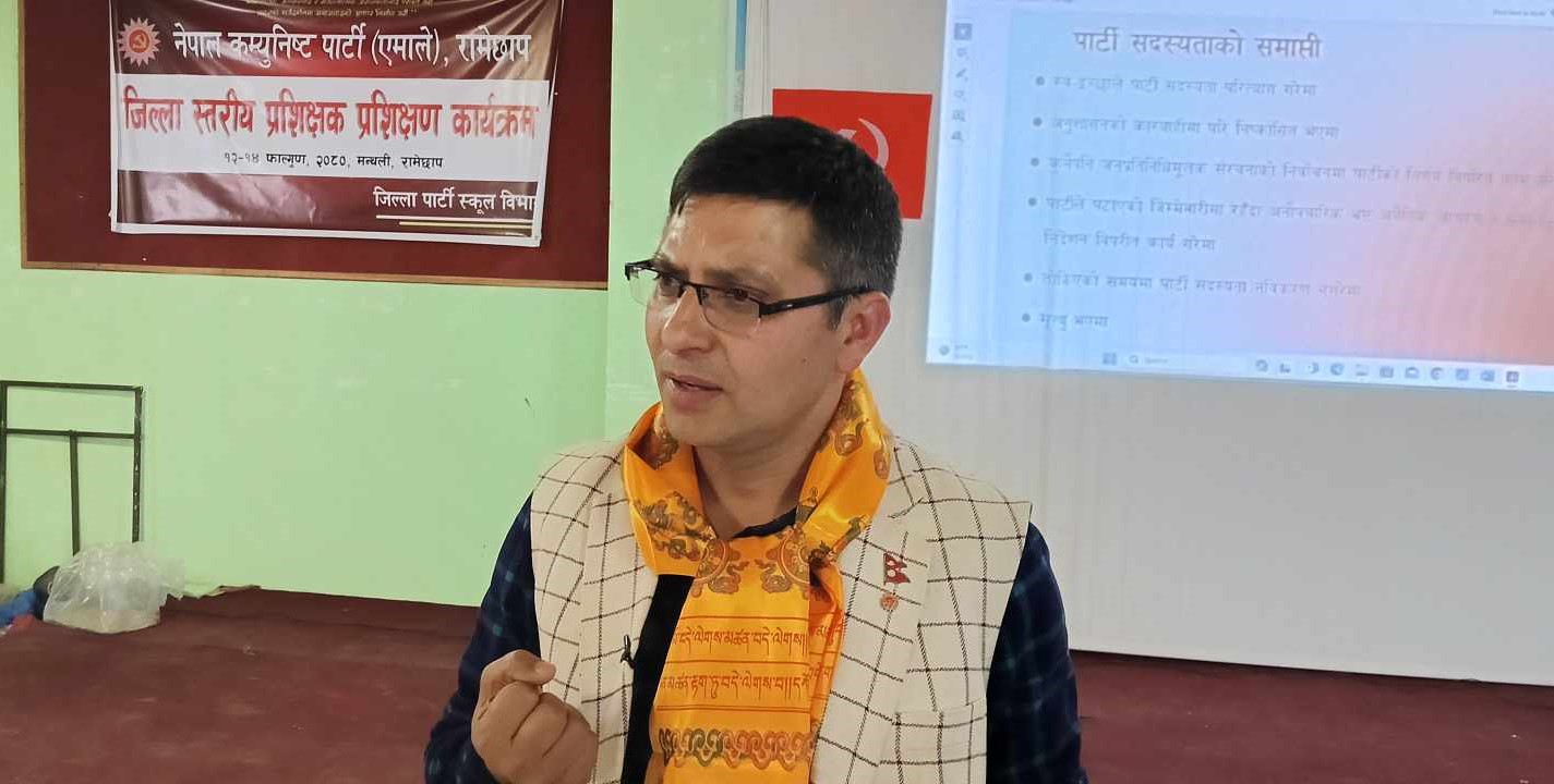 ओली विदेशीका सामु आँखा जुधाएर कुरा गर्ने नेपालकाे एक मात्र नेता : माधव ढुङ्गेल