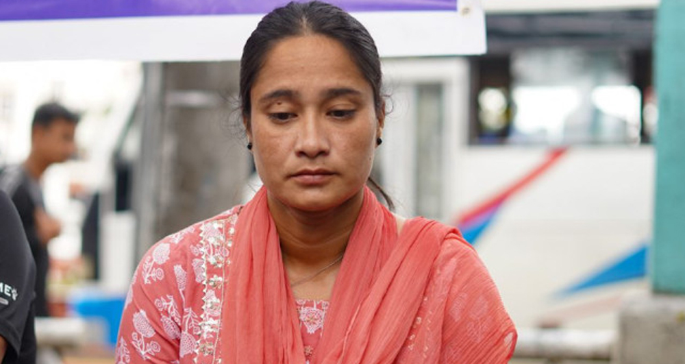 ‘रिगल’ समूहबाट मारिएका चेतनकी श्रीमती भारतीले गरिन् विष सेवन