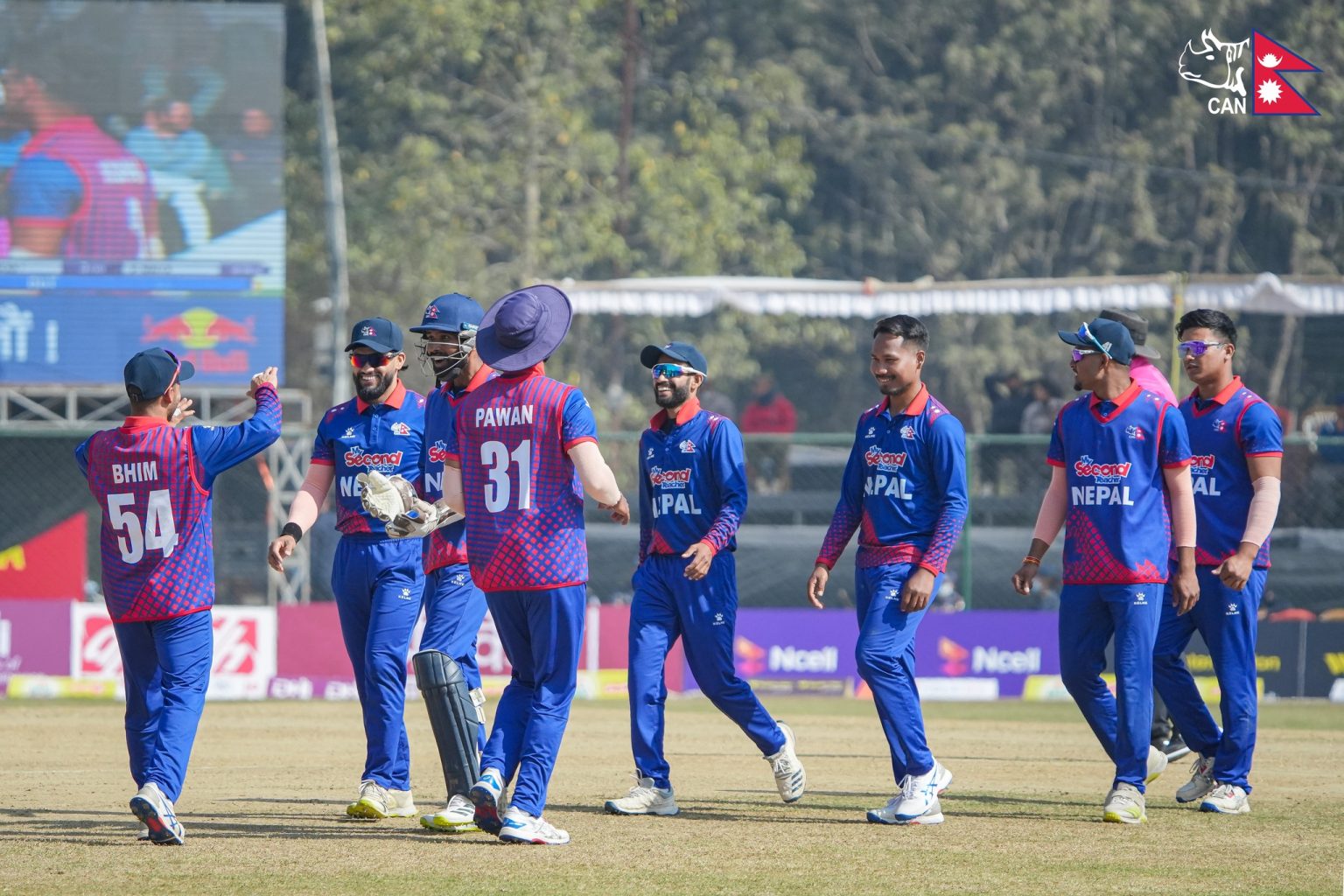 एकदिवसीय क्रिकेट इतिहासमै पहिलो पटक नेपालका २ खेलाडीले एउटै इनिङमा शतक बनाए