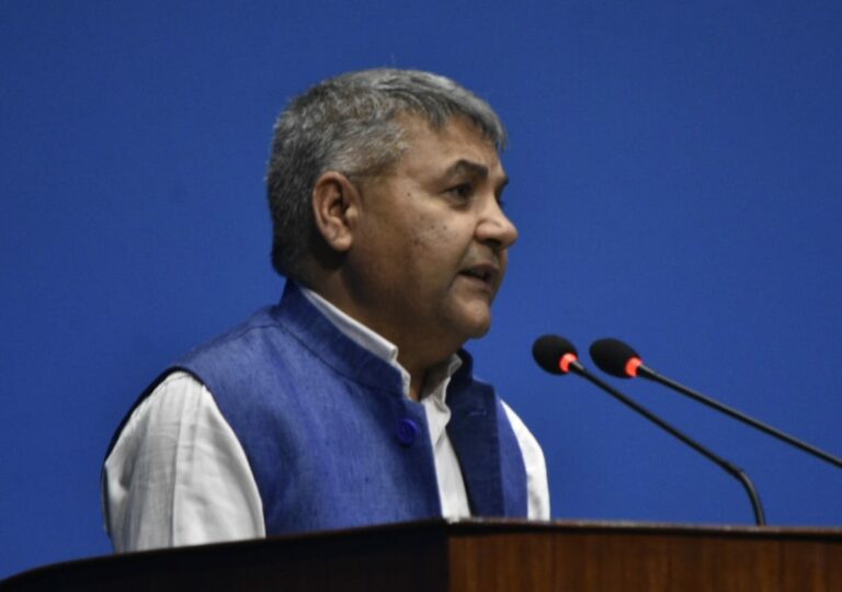 प्रतिनिधि छनोटमा पाखुरा सुर्किने प्रवृत्ति घातक: गोकुल बास्कोटा