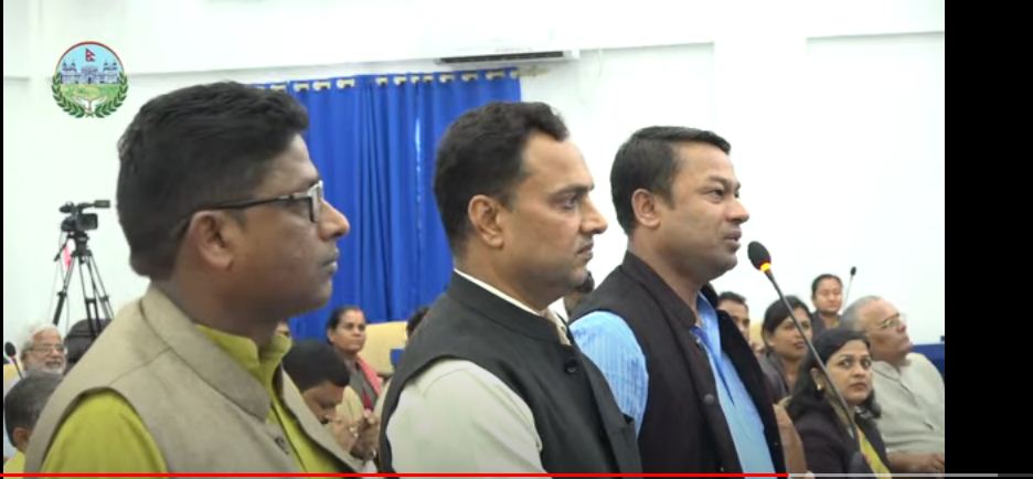 मधेश सरकारलाई विश्वासको मत नदिने एमालेको निर्णय