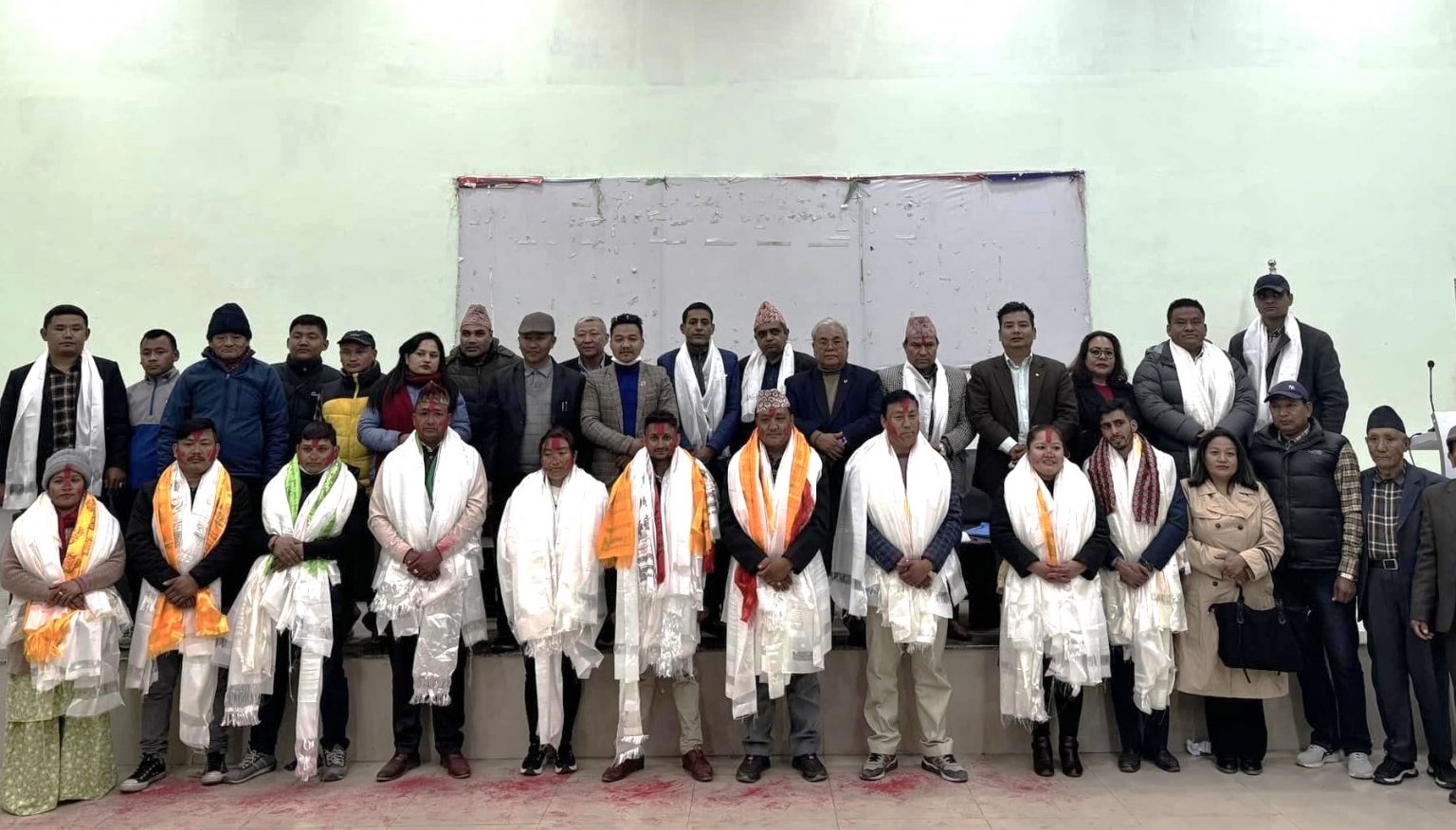 एमाले भोजपुर-काठमाडौं सम्पर्क मञ्चमा चुनाव- ईश्वर आचार्यको प्यानलै विजयी