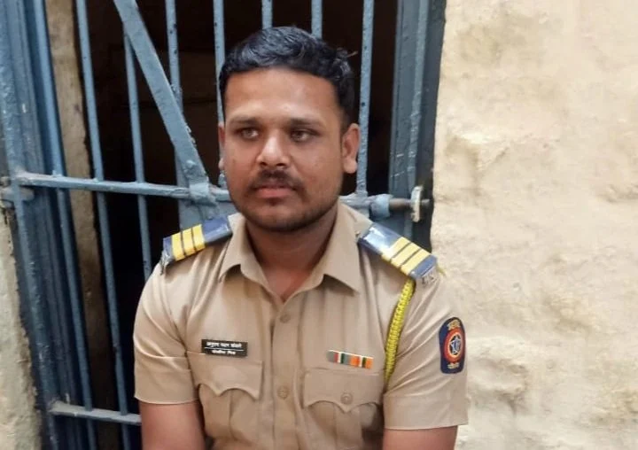 बहिनीलाई पास गराउन दाजु प्रहरी बनेर परीक्षा हलमा गएपछि….