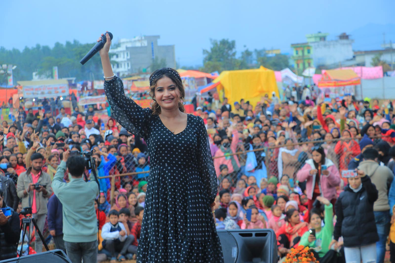 एलिनाको बचाउमा लोक तथा दोहोरी प्रतिष्ठान