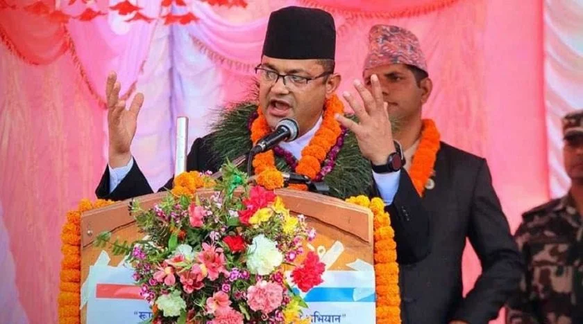 भूईंमान्छेले महशुस गर्नेगरी काम गर्छु : मन्त्री गिरी