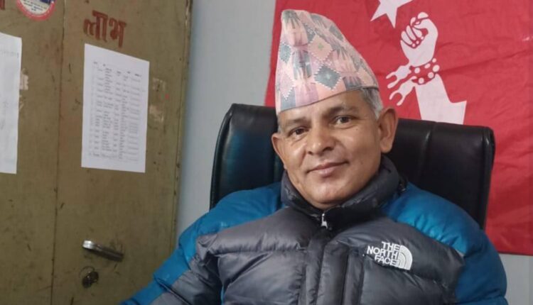 नेकपा एमाले बैतडीको अध्यक्षमा नरेश बिक सहित पदाधिकारीहरु सर्वसम्मत चयन