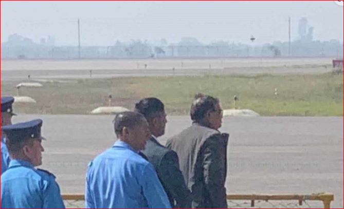 महरा खाना खान गएका बेला यसरी परे पक्राउ