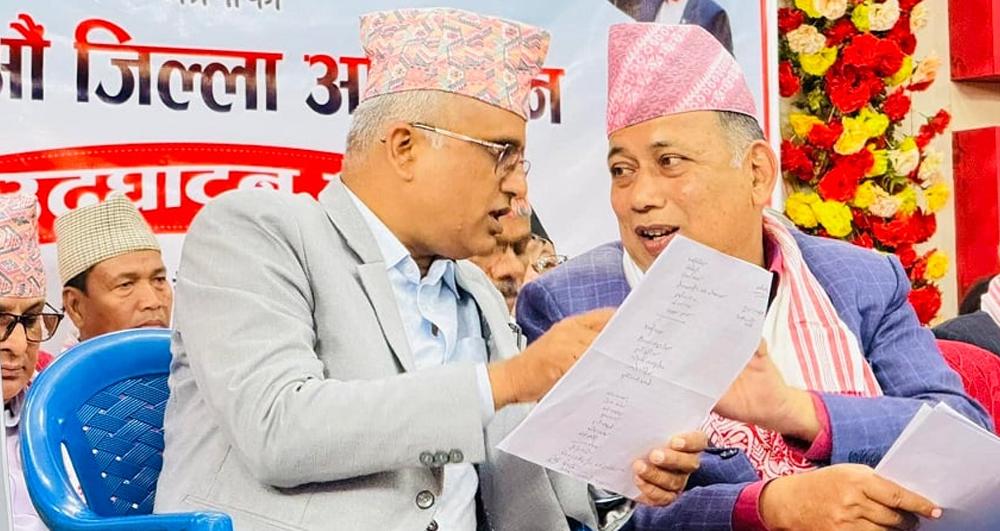 एमाले झापाको अध्यक्षमा गिरी र उपाध्यक्षमा ढुंगेल सर्वसम्मत चयन