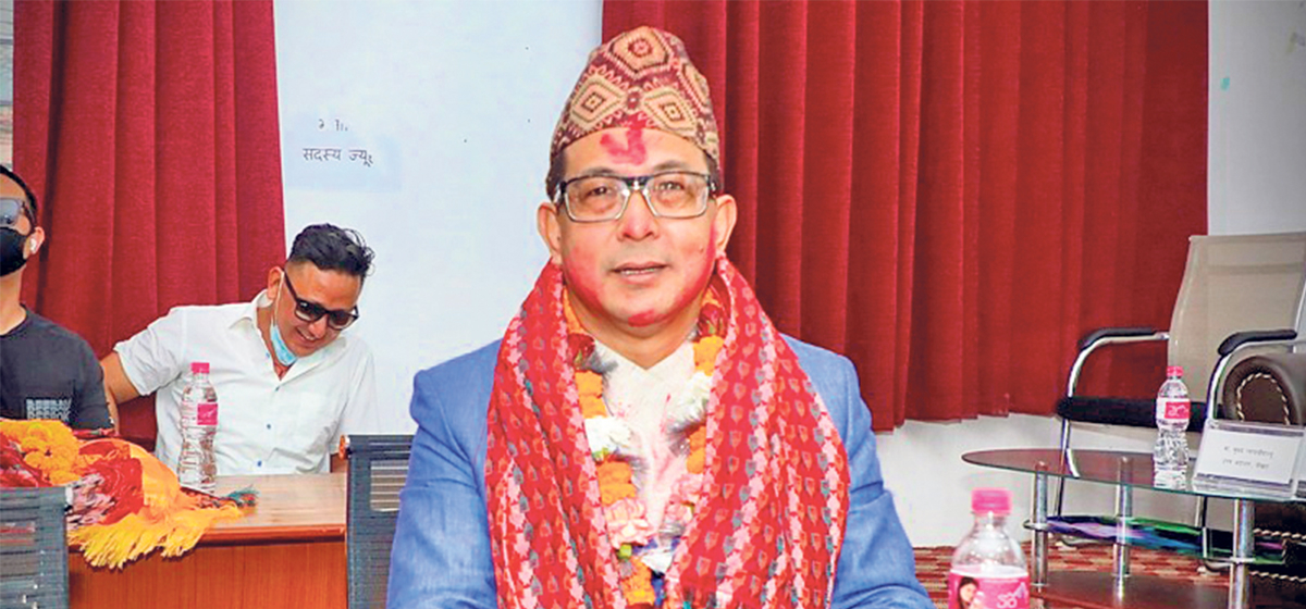 गण्डकीको भौतिक पूर्वाधारमन्त्रीमा दीपक मनाङे नियुक्त