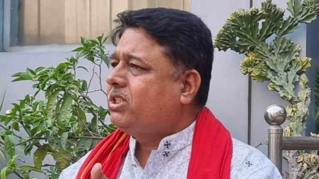 माओवादी केन्द्रीय सदस्य शर्माद्वारा  माओवादी केन्द्र परित्यागको घोषणा