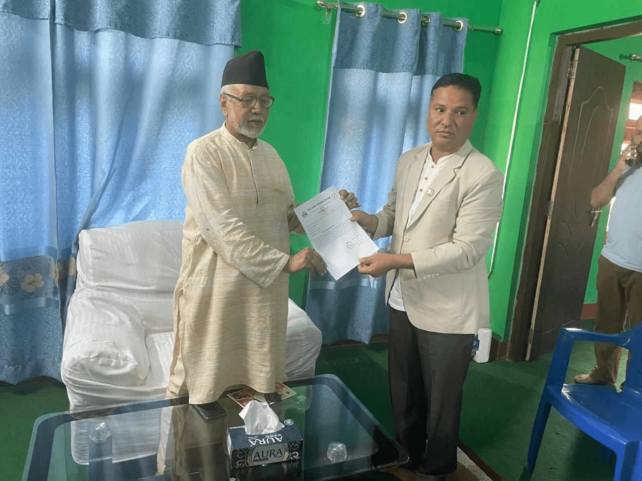 एकीकृत समाजवादीले लियो समर्थन फिर्ता
