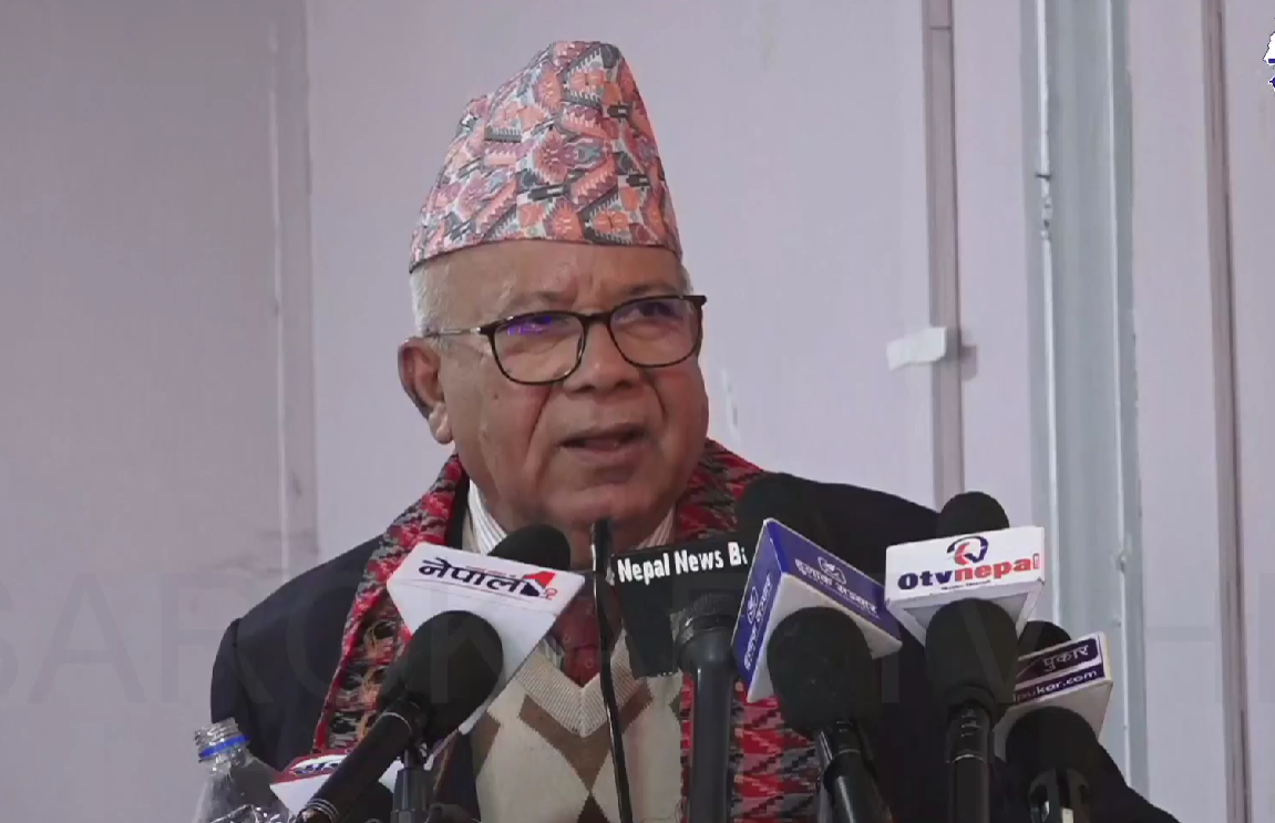 ओलीसँग रिसले आगो माधव नेपालको कडा टिप्पणी : राप्रपाको भोट लिएर चुनाव जित्नेले अहिले आएर ठूलो कुरा गर्ने