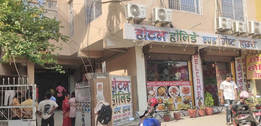 जनकपुर घटना : केटाको परिवारले होटलको ढोका ढकढक्याए, भित्रबाट सुनियो बच्चा रोएको आवाज