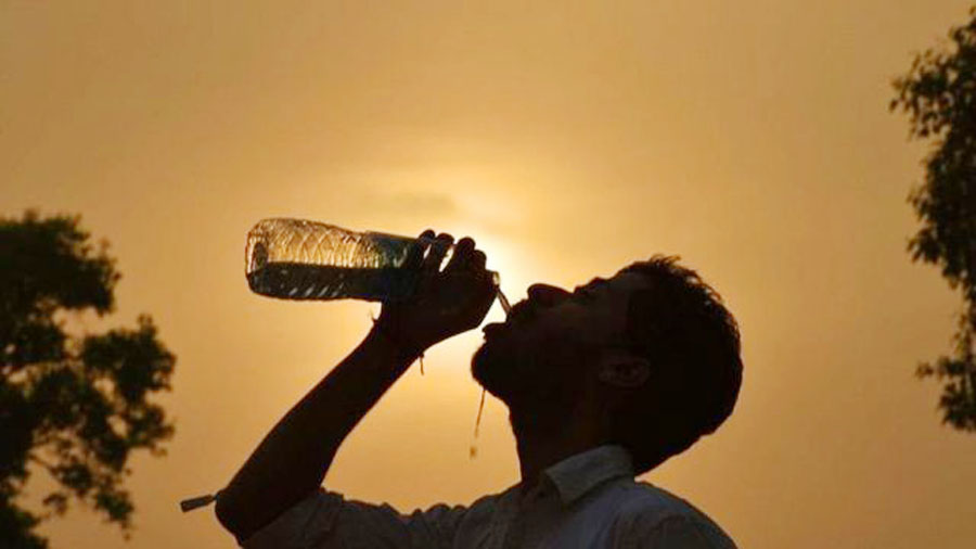 आइतबार इतिहासकै गर्मी दिन, टुट्यो ८४ वर्ष पुरानो रेकर्ड
