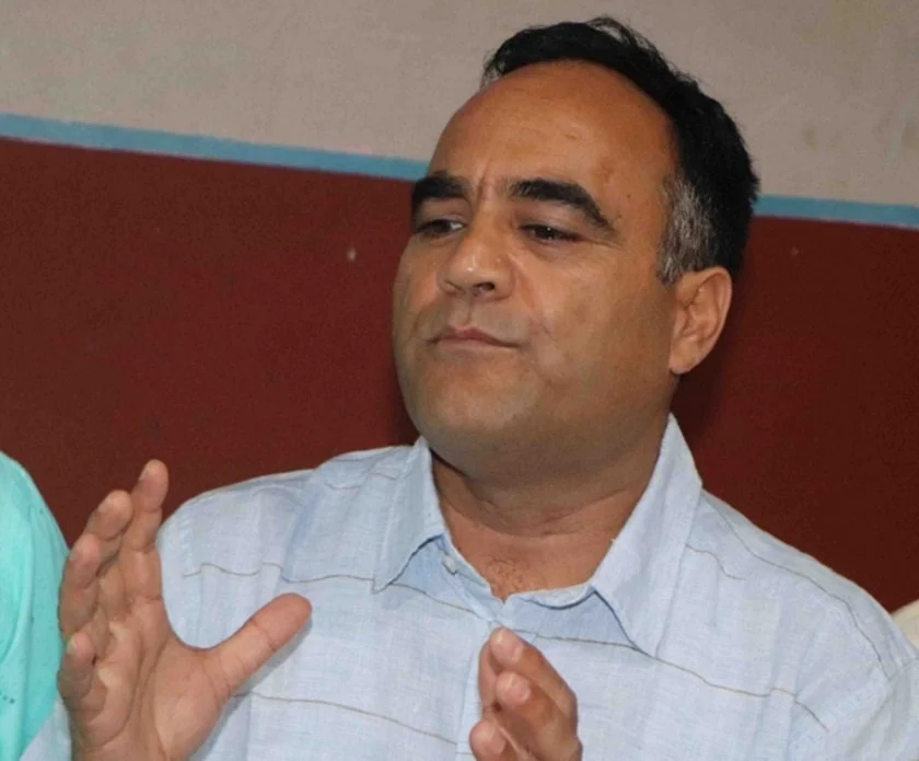 सहकारी ठगीमा संलग्न बदमासहरूले ठुला कुरा नगरे हुन्छ : नैनसिंह महर