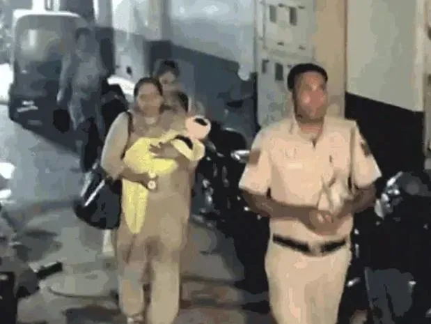 अस्पतालबाट बच्चा चोर्ने भारतीय गिरोह पक्राउ, तीन नवजात शिशुको उद्धार