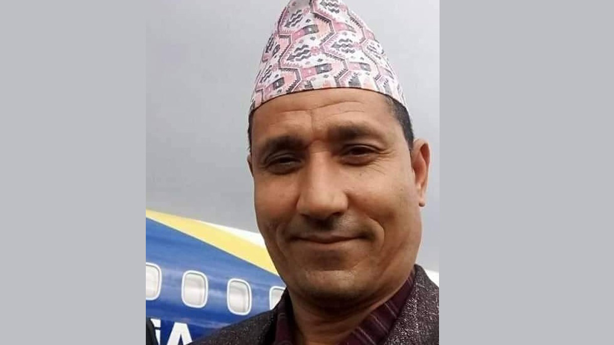 ओखलढुंगा पूर्वअध्यक्षले गरे एमाले परित्याग
