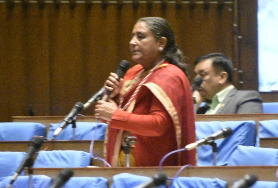 मेरो लोगो देख्दा नागरिकले सहकारी ठग भन्छन्, म के जवाफ दिउँ ?