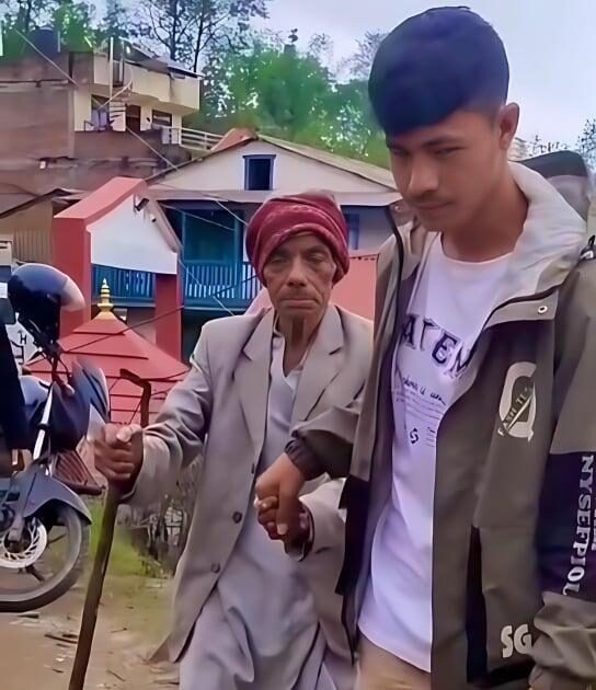 १०२ वर्षको उमेरमा आँखाको ज्योति फर्कियो