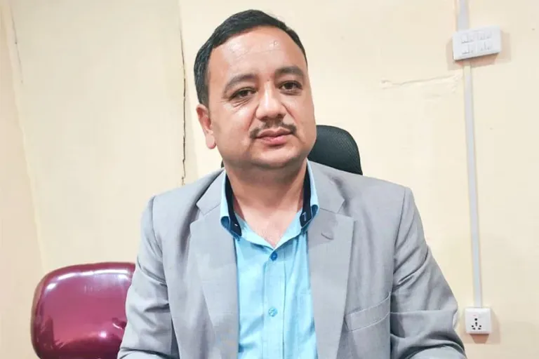 मन्त्री बन्न नपाएपछि माओवादी सांसदको आक्रोश: ‘श्री ३ शर्मा महाराज’ को उपनिवेशमा गाह्रो छ