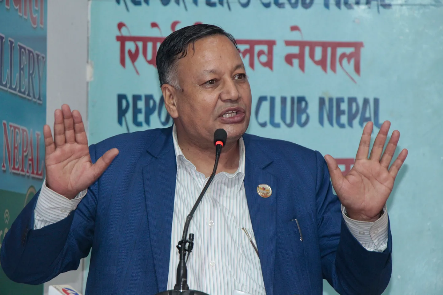 माधव नेपालको पार्टी फुटाउन प्रचण्ड-ओली लागिपरेको भन्ने कुरा सत्य होईन :माओवादी सचिव पौडेल