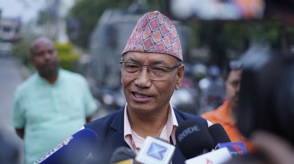 उपेन्द्रले समर्थन फिर्ता लिन खोजे, सरकारलाई साथ दिन्छौं :राजेन्द्र श्रेष्ठ