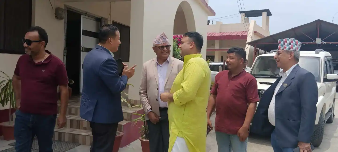 कोशीमा कार्की सरकार ढालेर कार्की सरकार बनाउन रस्साकस्सी, प्रदेश प्रमुखलाई भेटेलगत्तै सभामुख भेट्न हिँडे नेताहरु